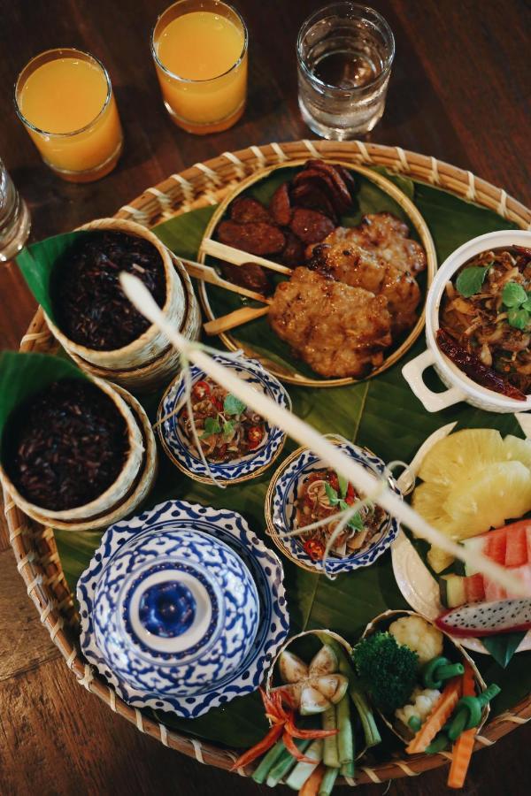 فندق دي لامور Prakhon Chai المظهر الخارجي الصورة
